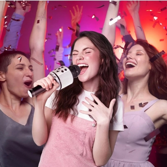 IJoy New In Box Blue Tooth Kereoke Microphone - Picture 2 of 6